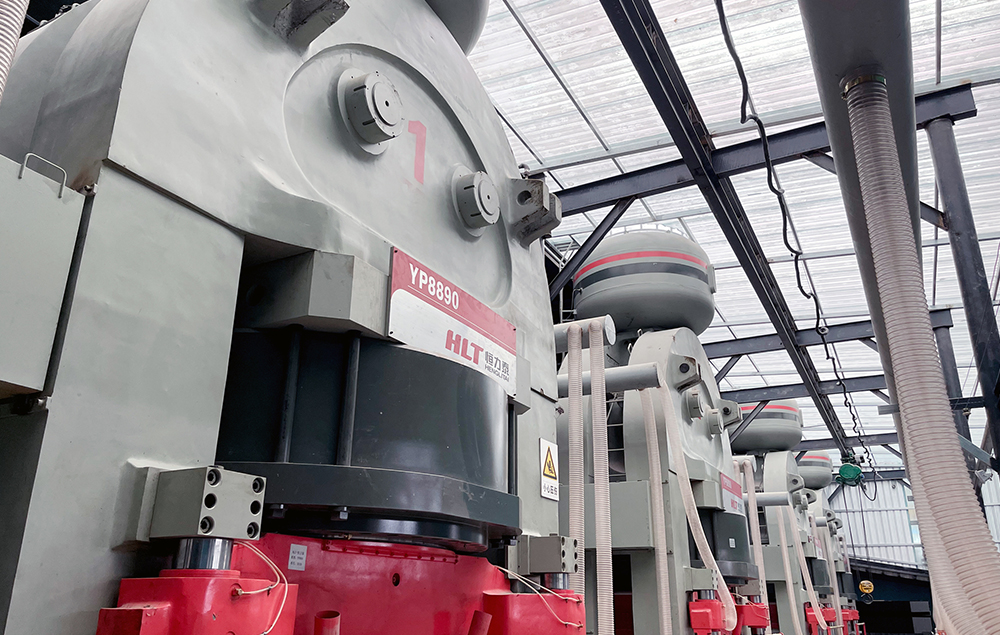 HLT Industry and DLT Technology Receive the 25th China Patent Excellence Award